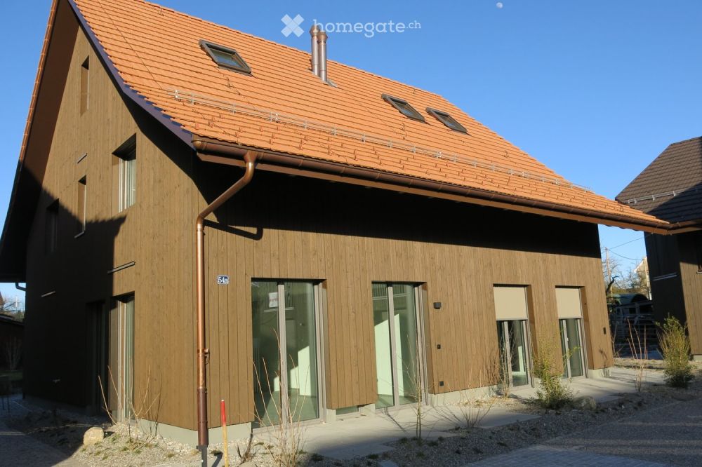 Moderne 4.5-Zimmer-Duplex-Wohnung in Uster-Nänikon - Bild 3