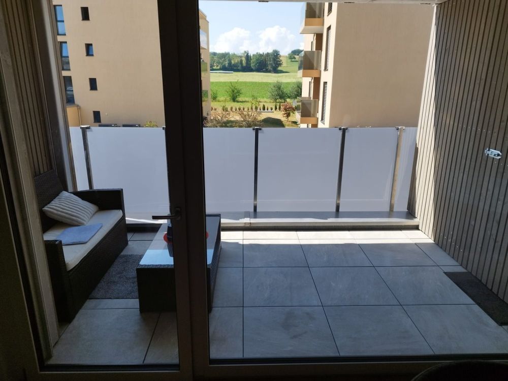 Ab 15.8./1.9. - Moderne, tolle 1.5 Zi Wohnung mit 30 BGF und grossem Balkon 12 m2 - Bild 4