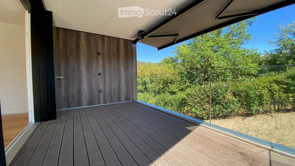 Erstvermietung: Topmoderne Wohnung im Eigentum Standard, Minergie effizient mit Solarstrom - Bild 2