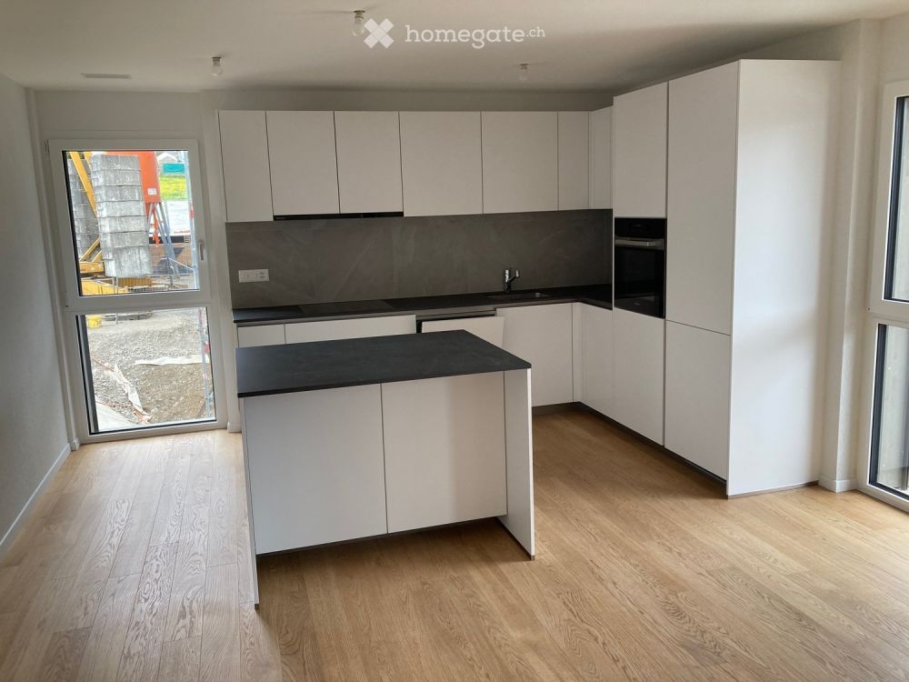 Appartement neuf exclusif de 2,5 pièces avec grand balcon et vue magnifique à Tatroz - Bild 3