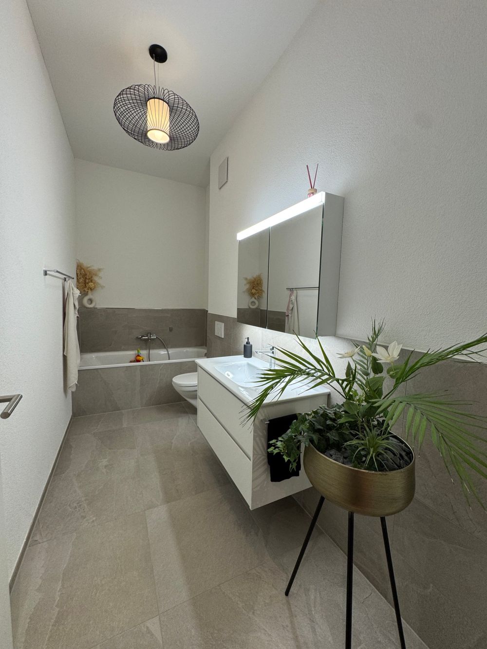 Moderne 4.5-Zimmer-Neubauwohnung mit Balkon in Berg TG - Bild 5