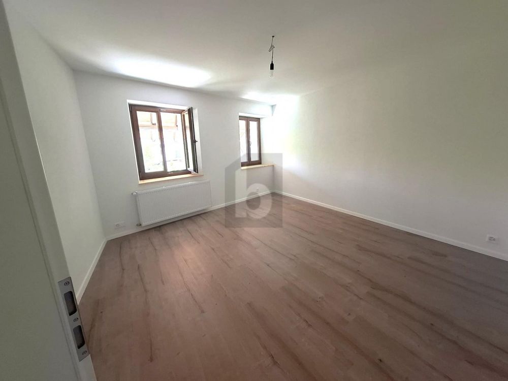 CHALEUREUR, MODERNE, SPACIEUX - Bild 5