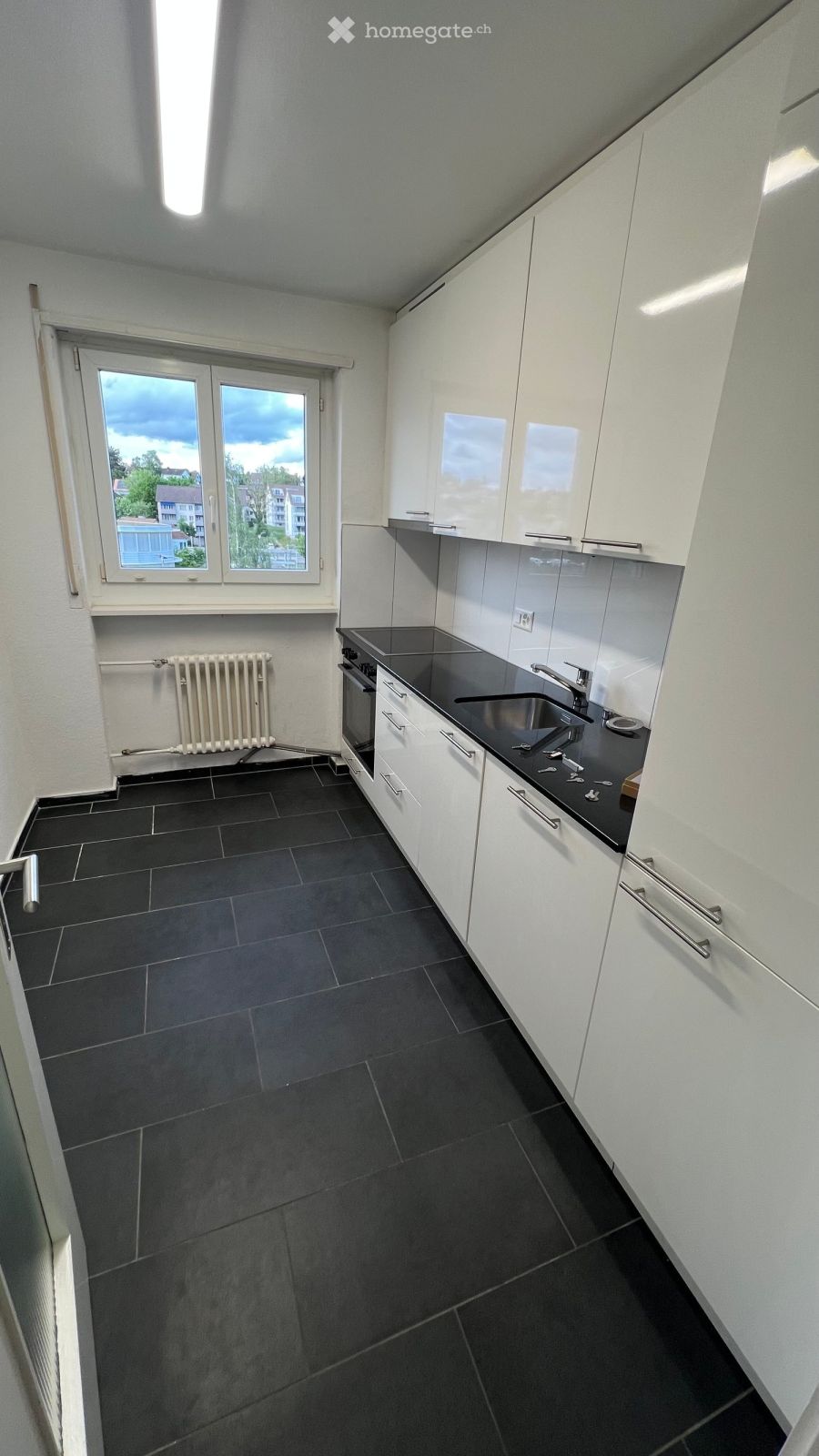 Helle 3.5-Zimmer-Wohnung mit Balkon in Wallisellen – sofort verfügbar! - Bild 1