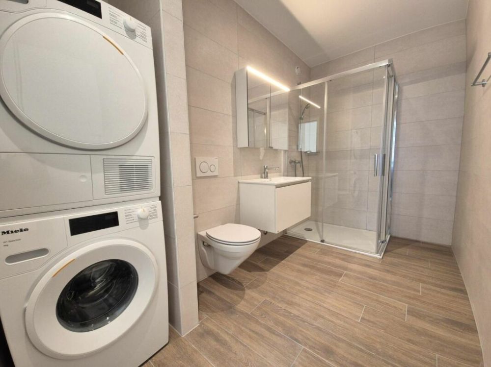 Berges 3 - Appartement 2.5 pièces au rez-de-chaussée - Salle de douche