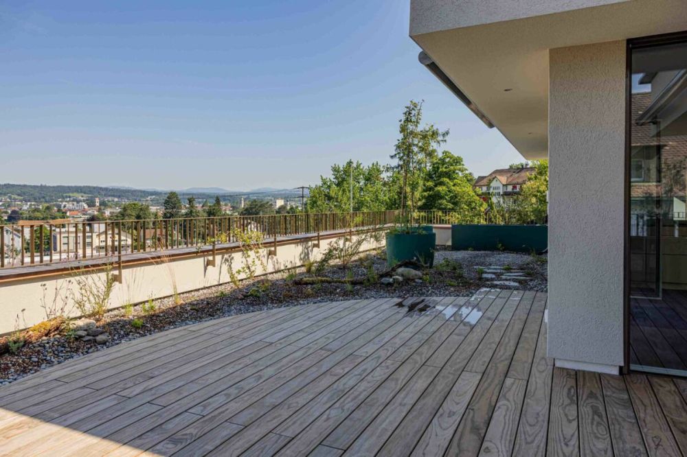 Exklusive 3.5-Zimmer-Neubau-Attikawohnung im Erstbezug - Wohnen wie in den Ferien - Bild 1
