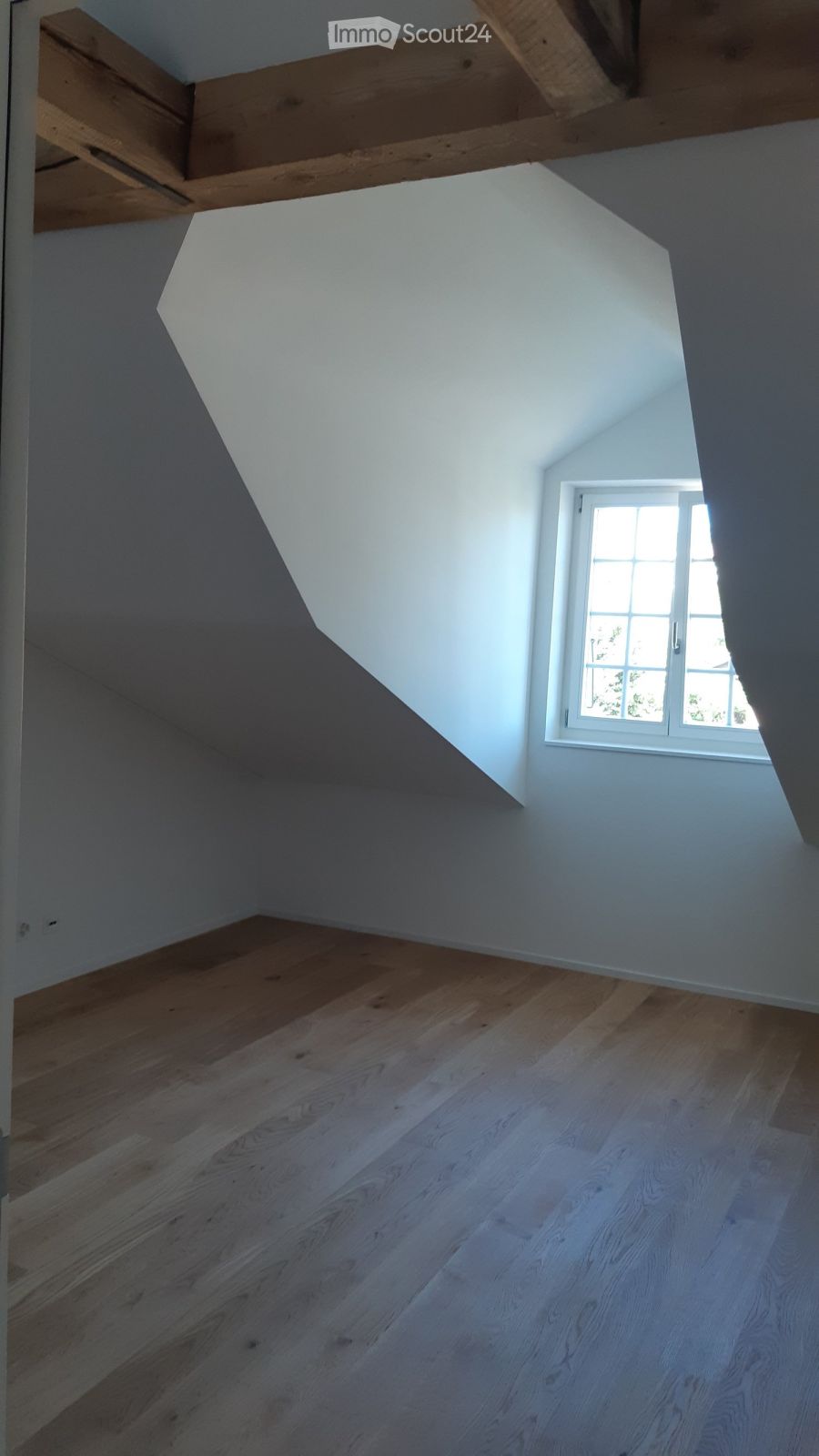 Moderne 4-Zimmer-Dachgeschosswohnung in Liebefeld – Neubau sofort verfügbar! - Bild 5