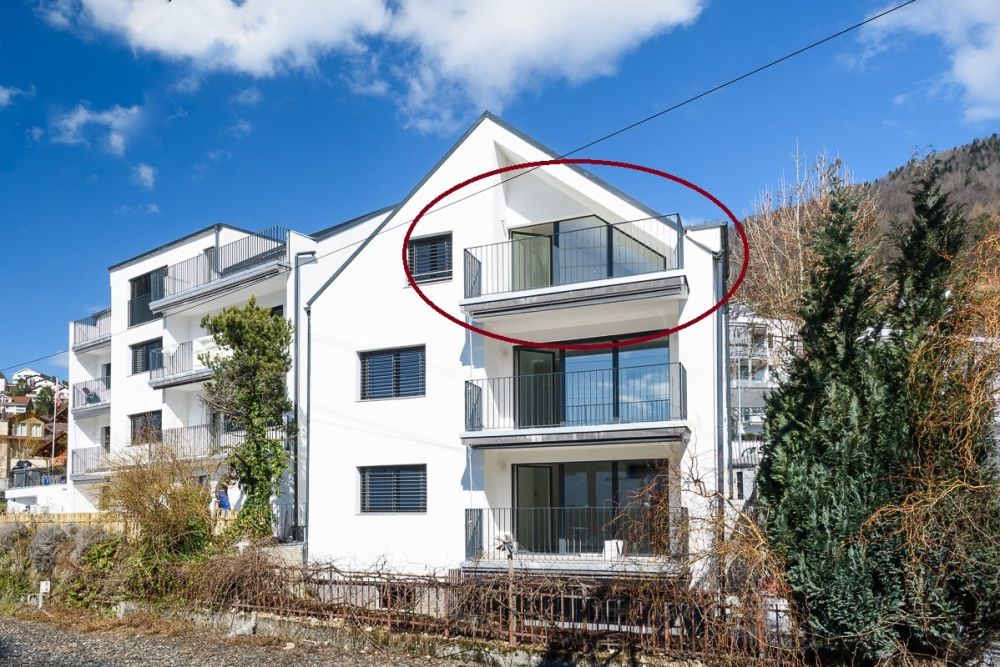 Moderne Dachwohnung mit Aussicht auf den Zugersee - Bild 1