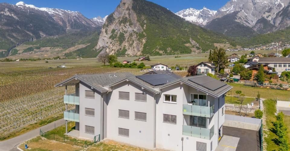 Attique lumineux avec balcon et deux places de parc - Attique 4.5 pièces - image - 11