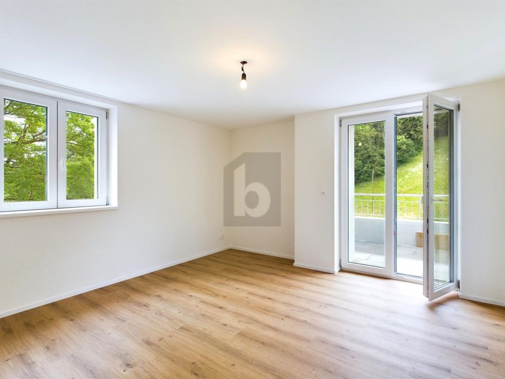 HOCHWERTIG MIT BALKON UND SICHT INS GRÜNE! - Bild 3
