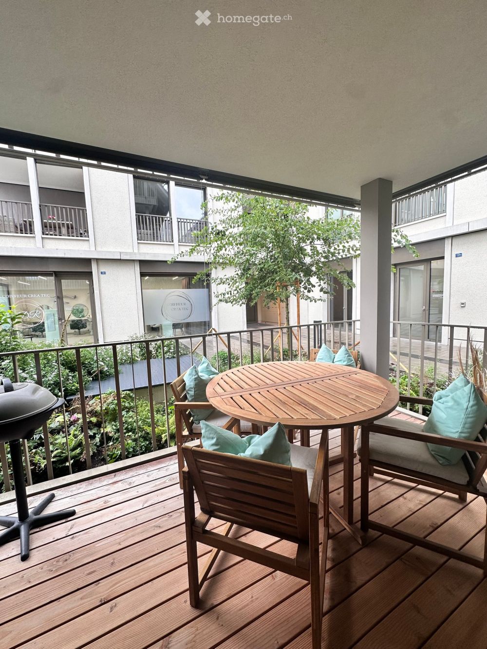 Moderne und neue 4.5-Zimmer Wohnung im Dorfzentrum Niederhasli - Bild 3