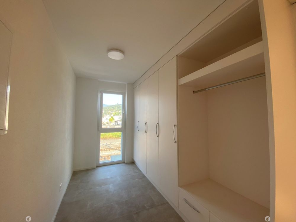 Moderne und helle Neubauwohnung in ruhigem Quartier - Bild 5