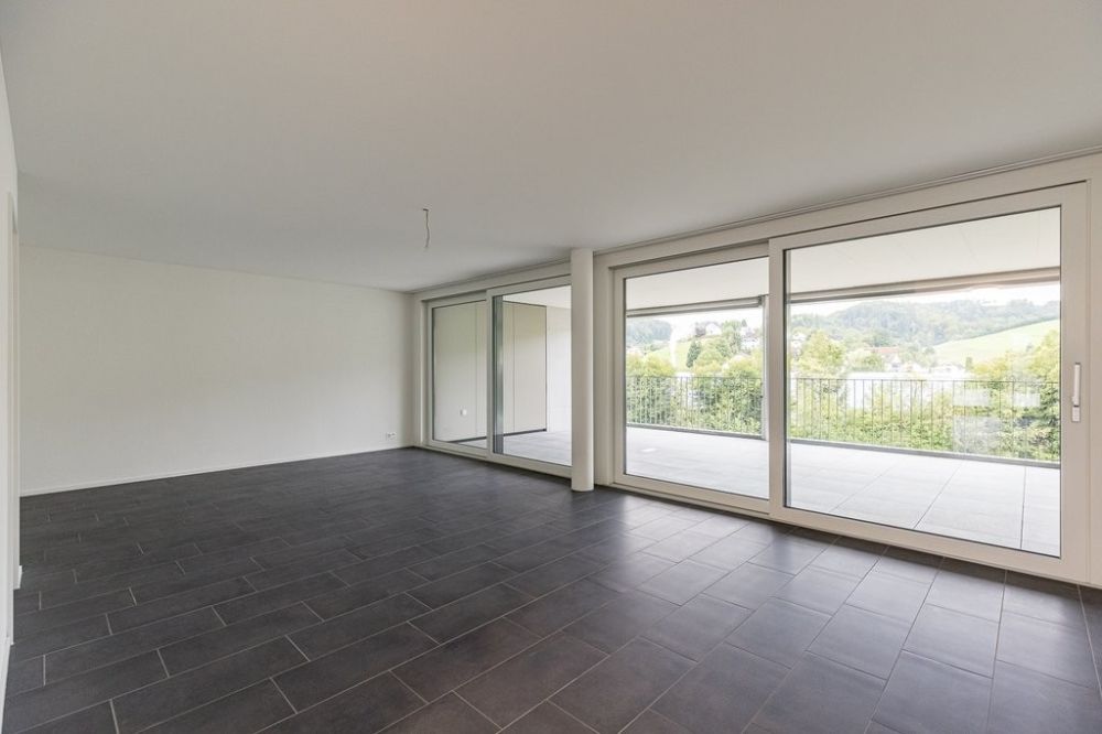 Traumwohnung in ländlicher Umgebung - 123-11-0503-Wohnbereich_mit_Balkon.jpg