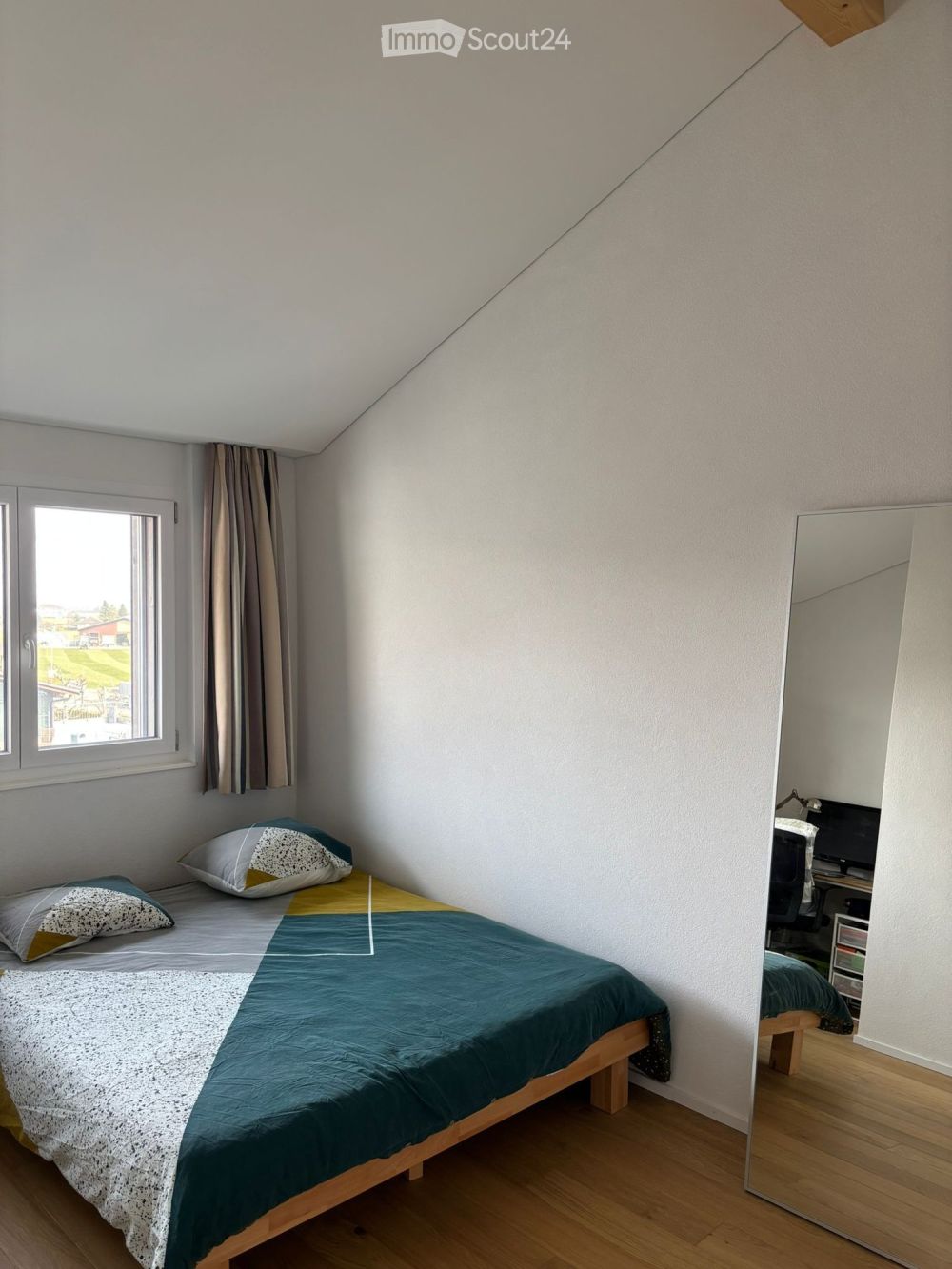 Prächtiges neues Zweifamilienhaus mit 7,5 Zimmern in Riaz - Bild 7