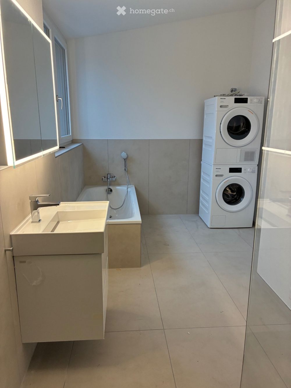 Helle Attika Wohnung - Bild 3