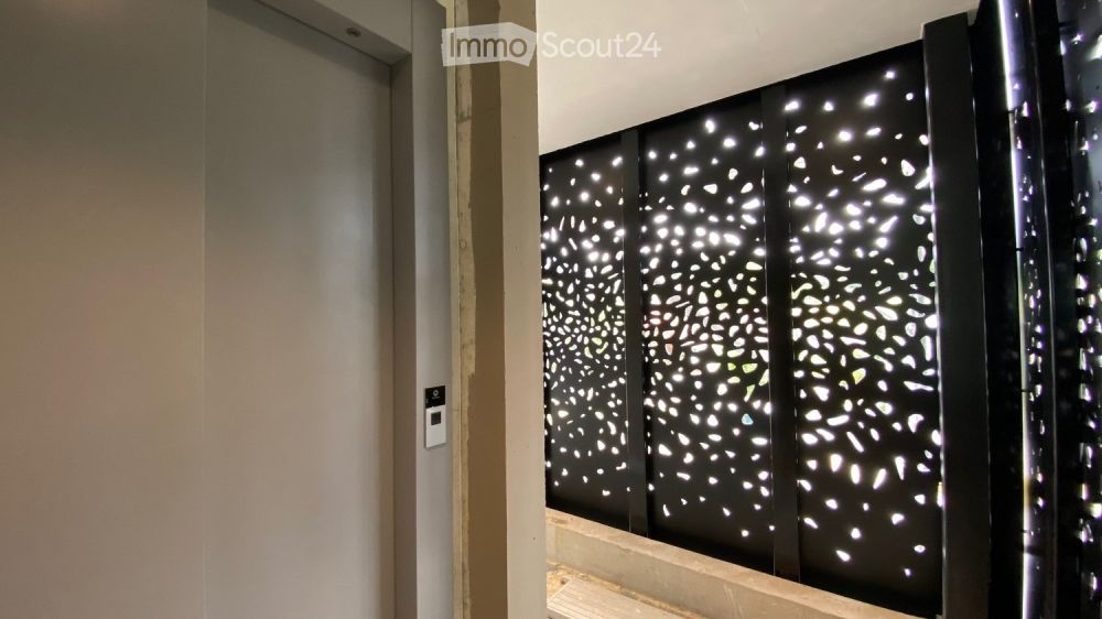 Erstvermietung: Topmoderne Wohnung im Eigentum Standard, Minergie effizient mit Solarstrom - Bild 10