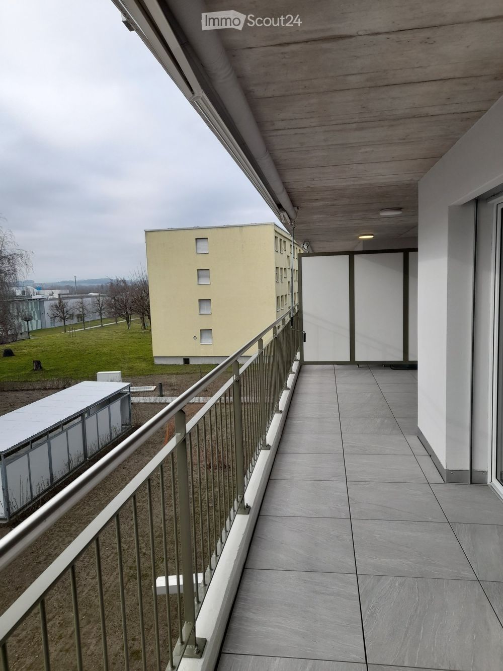 Neue 3.5-Zimmer-Wohnung mit Balkon in Avenches - Bild 3