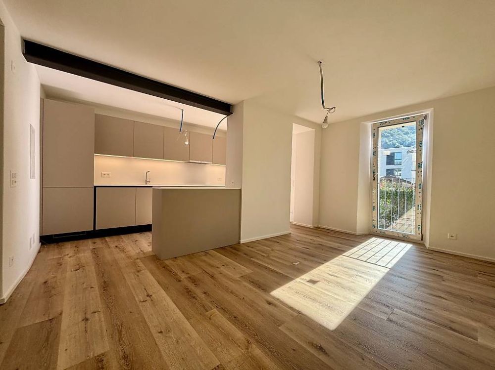Erstvermietung (A) - 4.5 Zimmer/100 m² (1. OG) - Camignolo - Bild 1