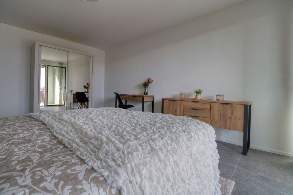 Appartement vivant spacieux à Crissier avec balcon privé - Bild 7