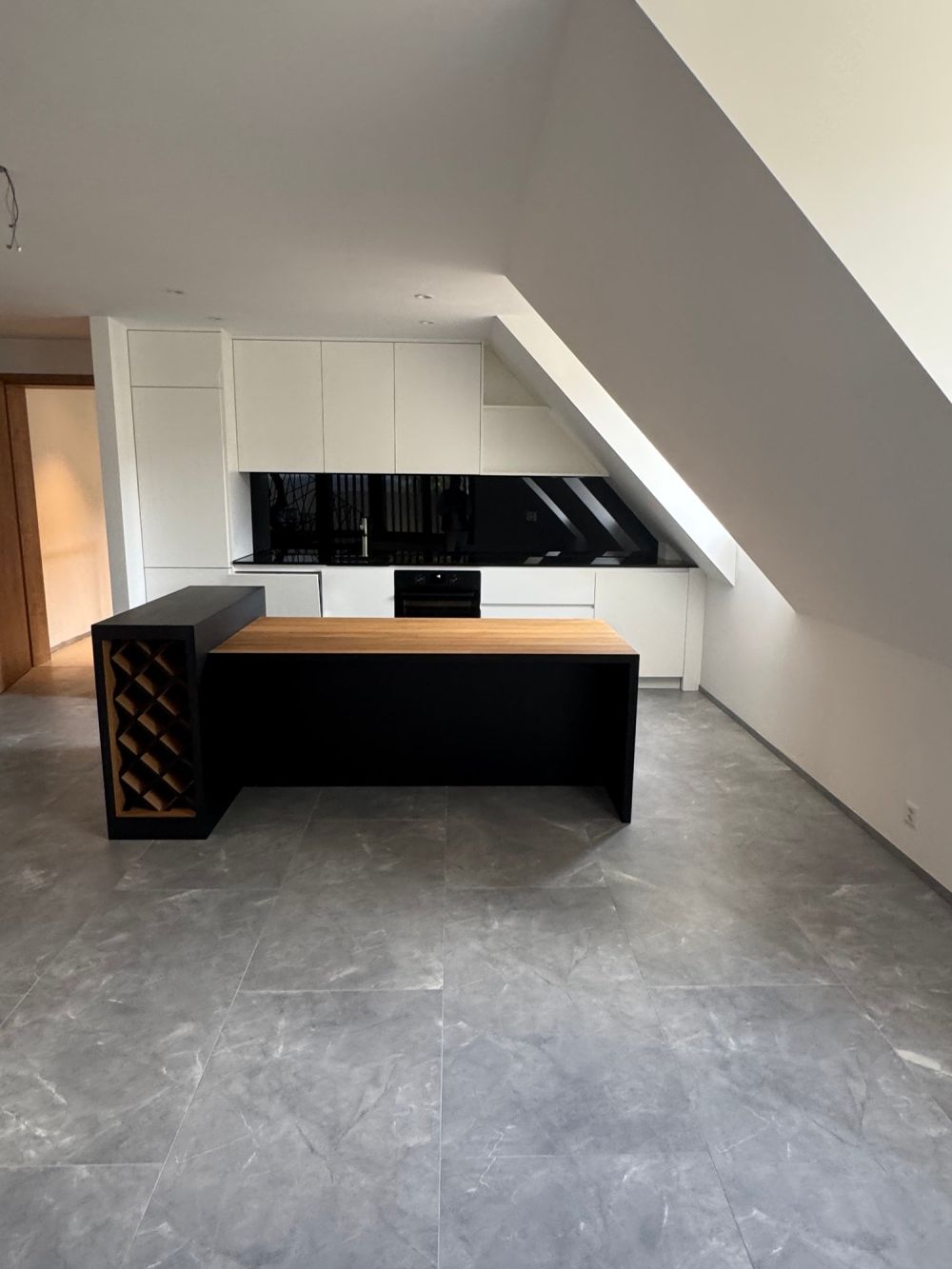Neubau-MFH an der Landstrasse 61a in Itingen – Exklusive Wohnungen mit luxuriöser Ausstattung - Bild 4