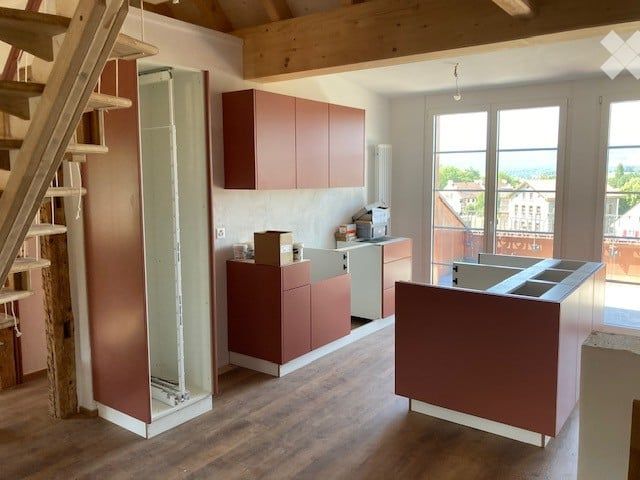 Moderne 4.5-Zimmer-Dachwohnung in Büsserach mit Balkon und schöner Aussicht - Bild 5
