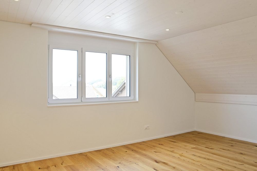 Leben, wo andere am Wochenende Erholung suchen - Zimmer