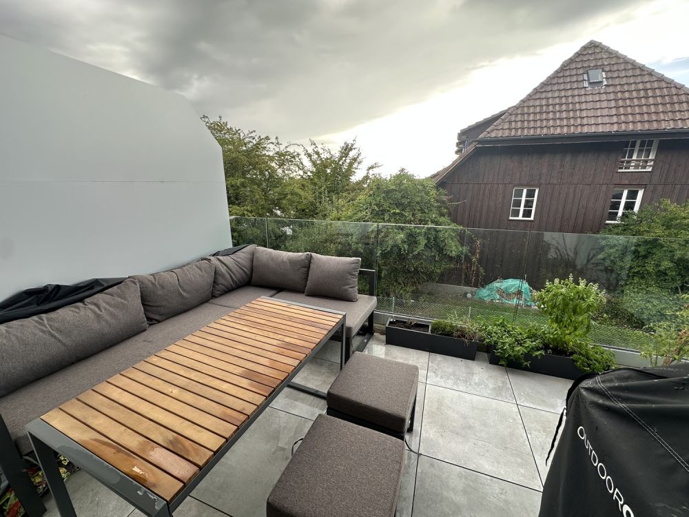 Moderne 2.5 Zimmer Dachwohnung mit Galerie - Bild 12