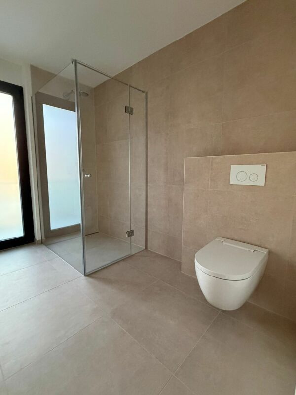 LUXURIÖSE 5.5-ZIMMER ATTIKAWOHNUNG - ERSTBEZUG - Bild 12