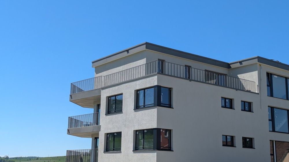 Moderne 3.5-Zimmer-Wohnung im Neubau in Eglisau - Fassade
