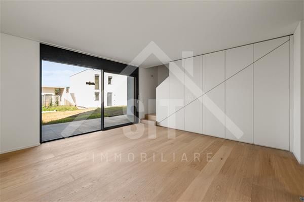 Caslano: Reihenhaus mit 2.5 Zimmern - Bagno