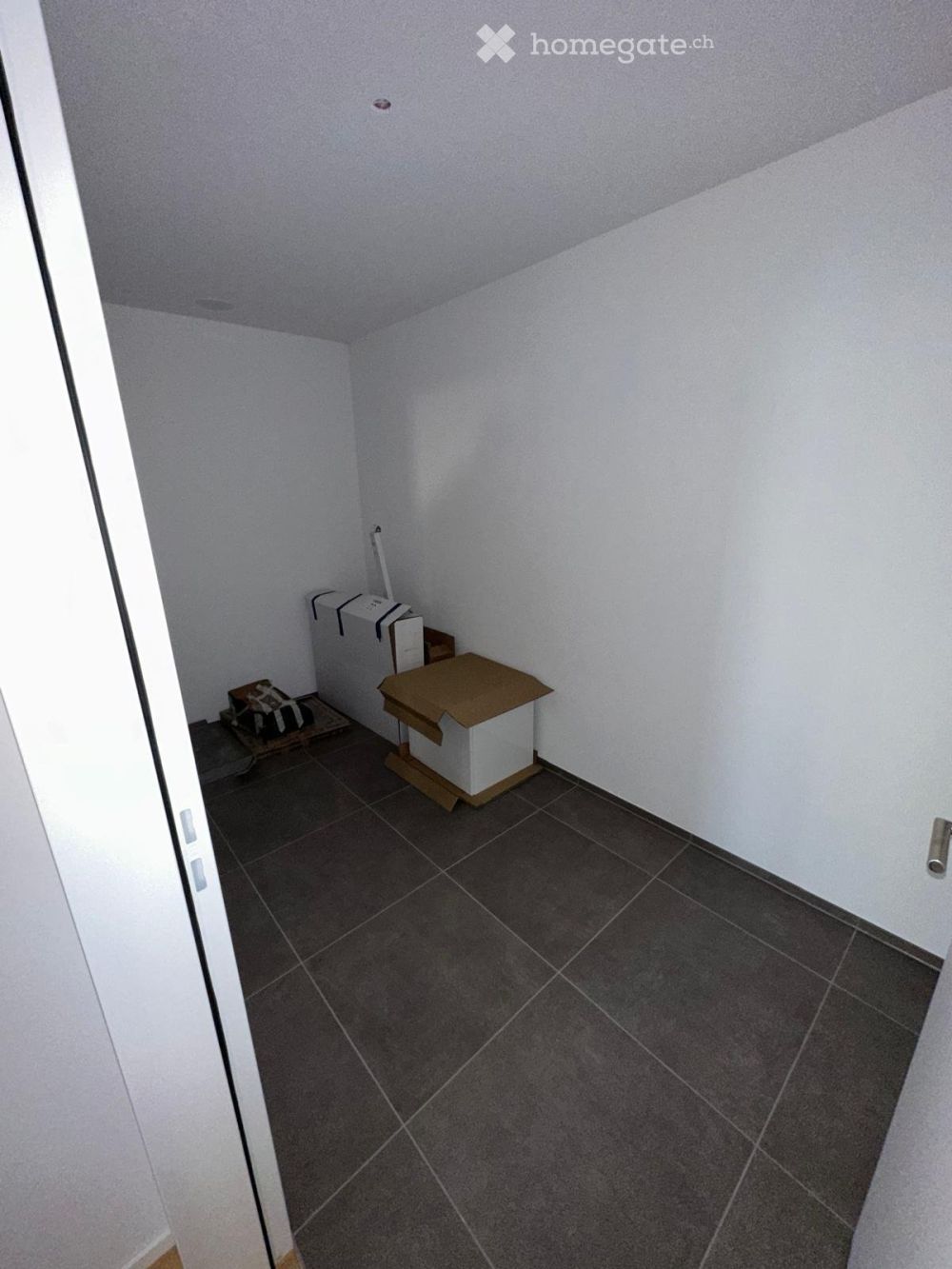Exklusive 2.5-Zi.-Neubau-Maisonette mit 2 Terrassen & Garderobenzimmer in Zürich-Altstetten - Bild 5