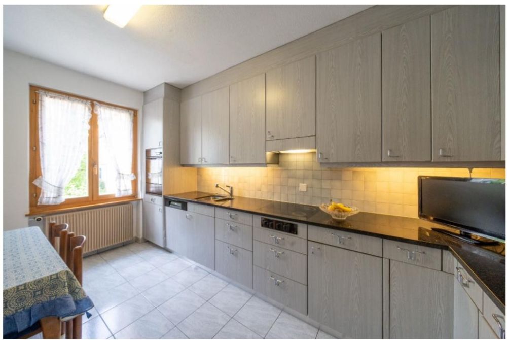 Sanierte 3½-Zimmer-EG-Wohnung im gepflegten Zweifamilienhaus - Bild 2