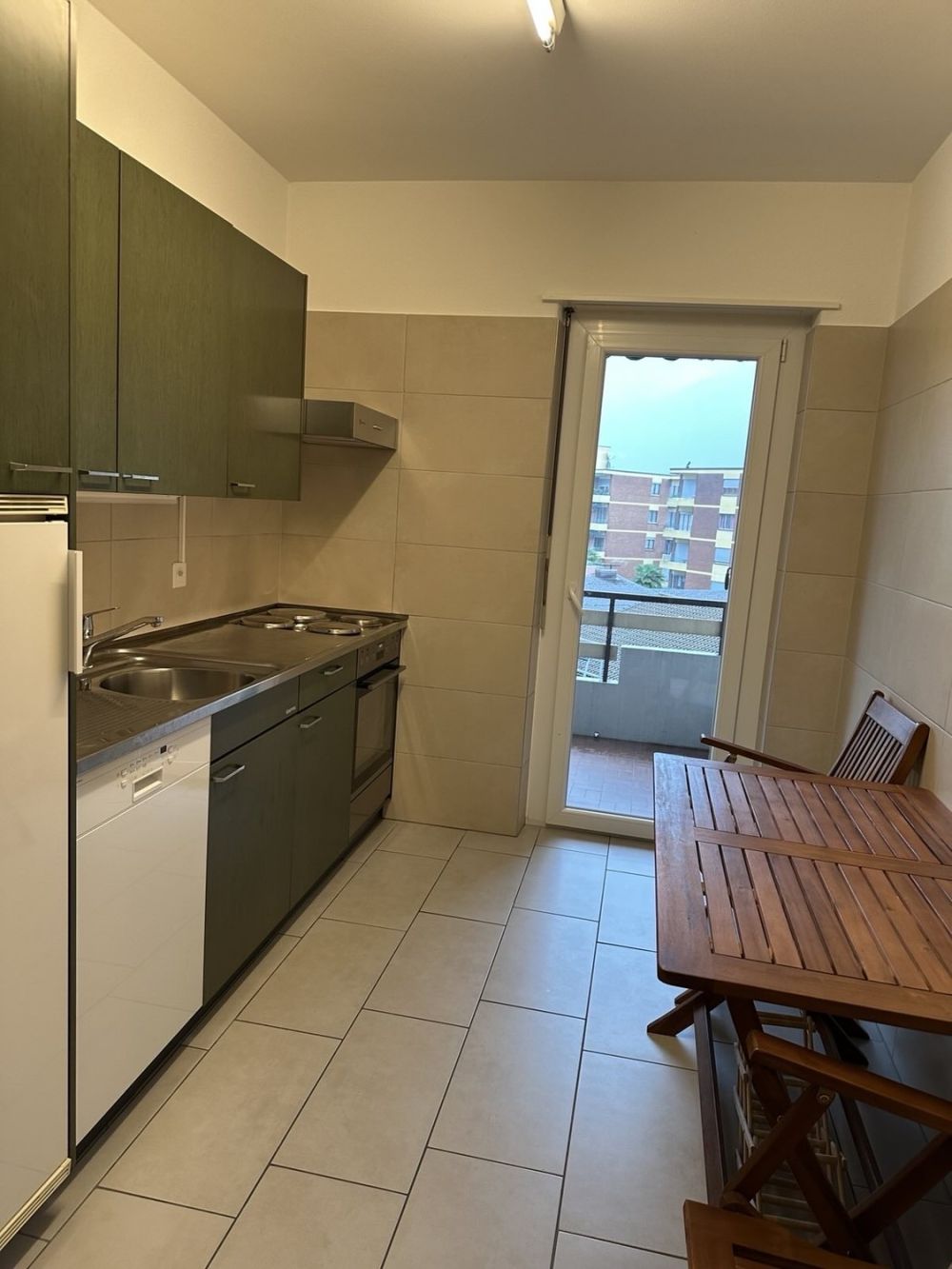 Apartment at the Lake of Lugano - kitchen