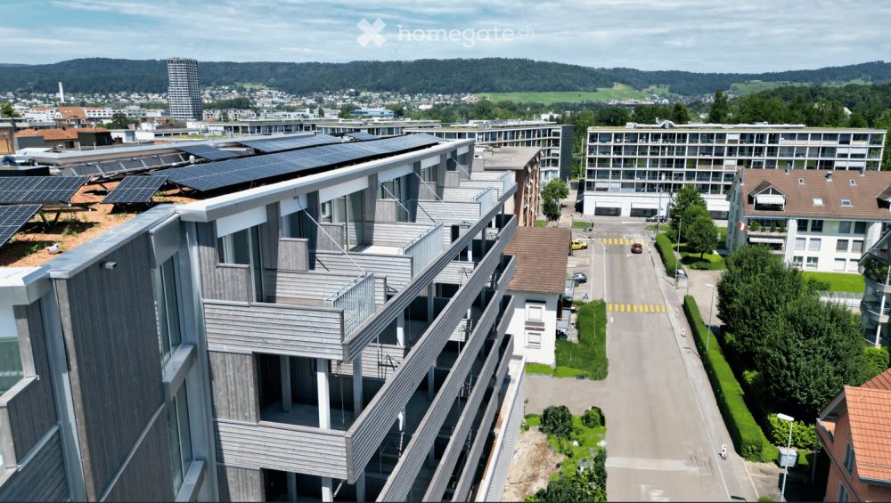 Lichtdurchflutete und grosszügige 4.5-Zimmerwohnung,  ab 1. Dezember 2026 zu vermieten - Bild 1