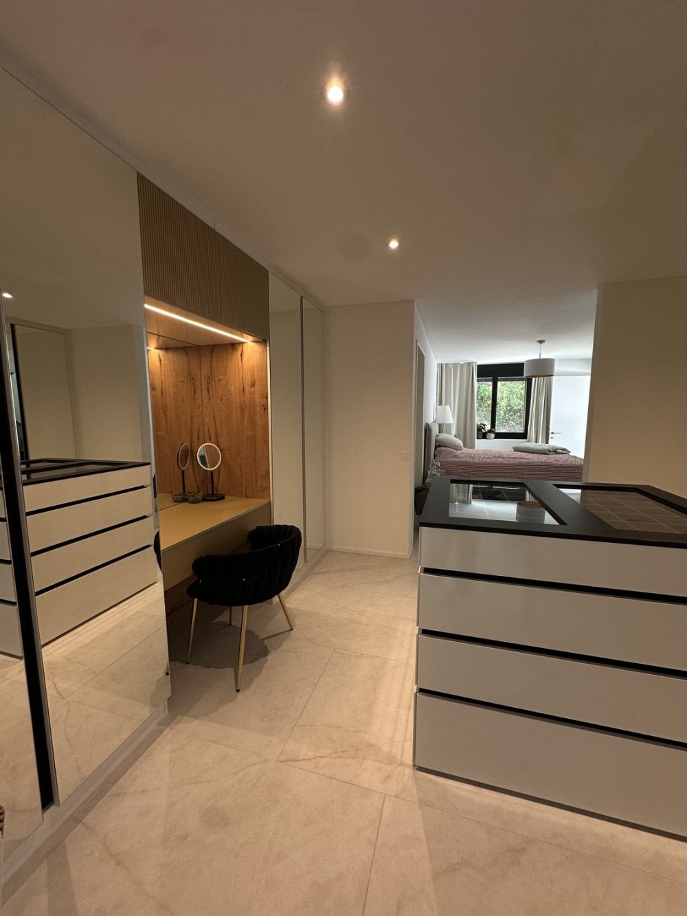 Moderne 4,5-Zi.-Wohnung mit Terrasse & Whirlpool in Umiken - Bild 6