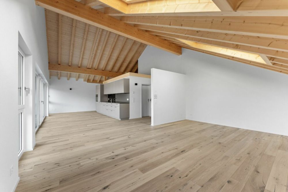 Erstbezug: moderne 3.5-Zimmerwohnung im Dachgeschoss nord - Bild 8