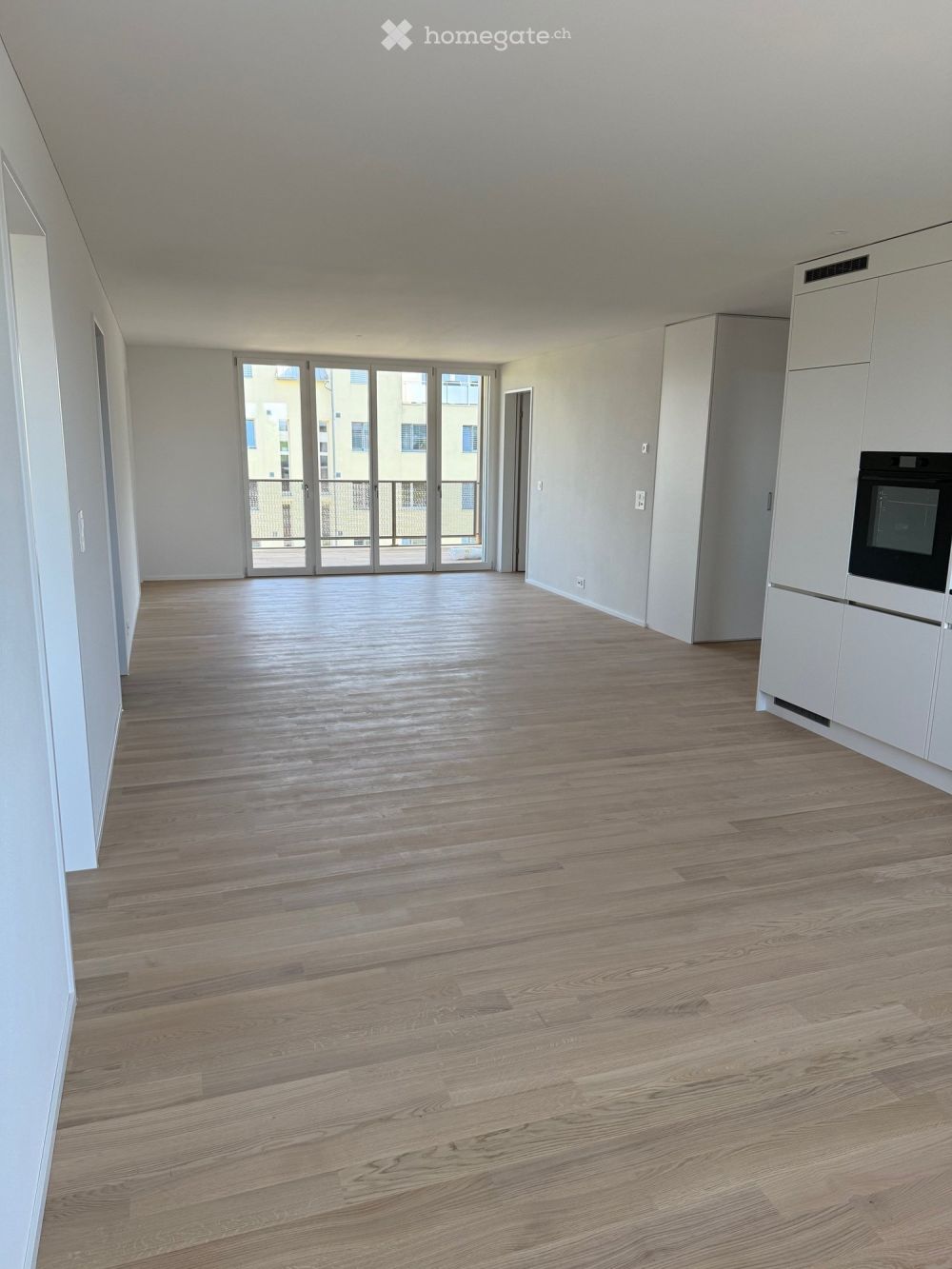 Moderne 4.5-Zimmer-Neubau-Wohnung in Forch - Bild 2
