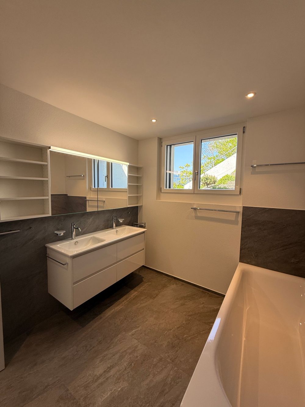 Exklusive Neubauwohnung mit Panorama-Seesicht - Oberhofen am Thunersee - Bild 13