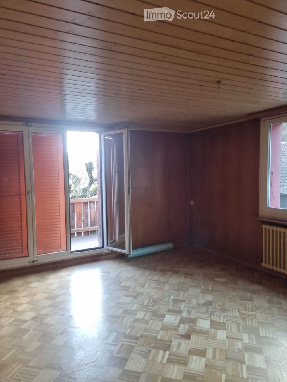 Grosszügige Wohnung in Hasle b. Burgdorf teilrenoviert mit neuer Küche und 2 Balkonen - Bild 5