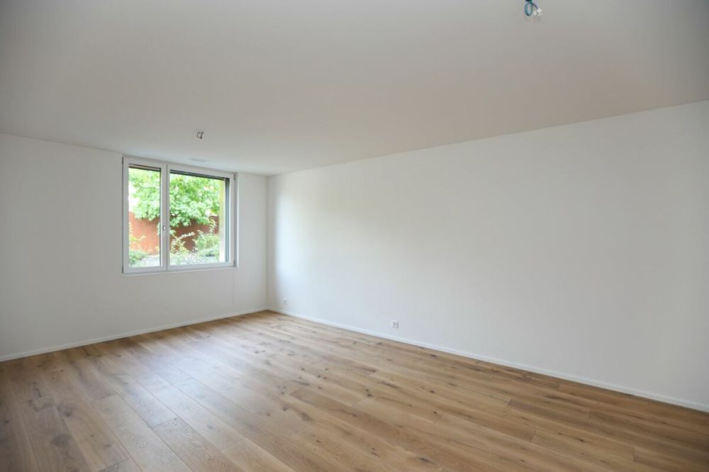 Hochwertige 4.5-Zimmerwohnung an zentraler Lage - Bild 3
