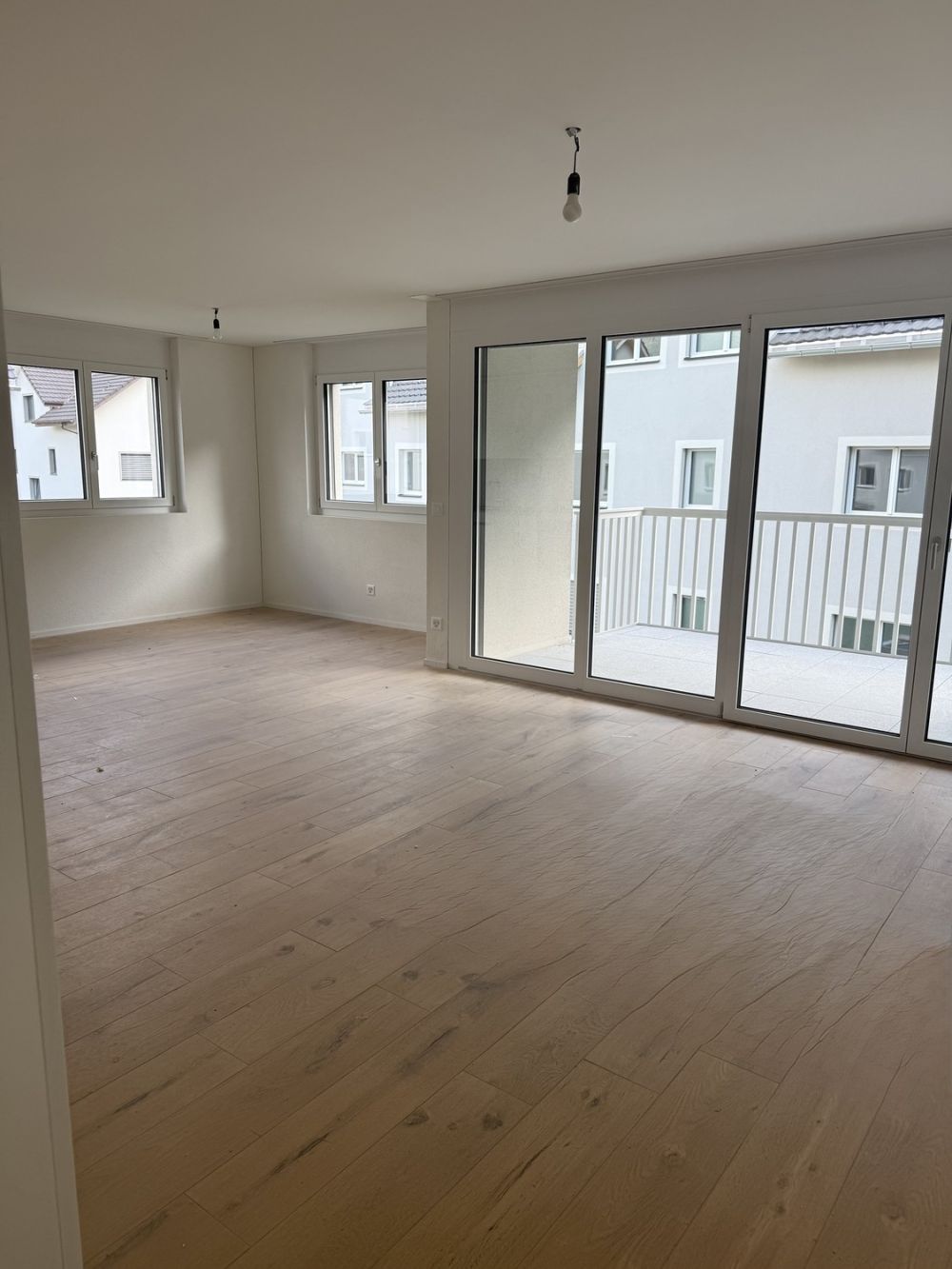 Nachmieter/in gesucht  moderne 2.5-Zimmer-Neubauwohnung in Sevelen - Bild 3