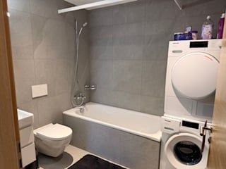 Moderne 5.5-Zimmer-Wohnung in ruhiger Lage in Kuenten - Bild 2