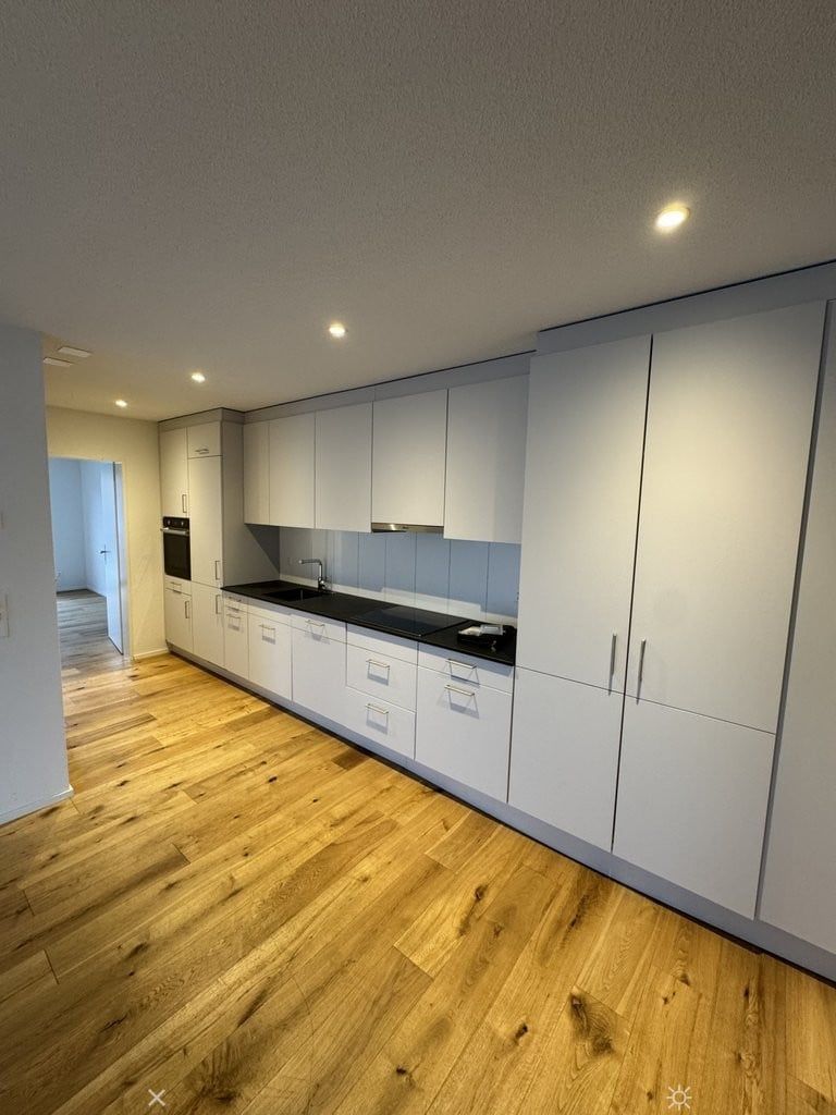 Exklusive 4.5-Zimmer-Neubauwohnung im 2. Obergeschoss ca. 111.6 m2 BGF - Kueche_2.0.jpg