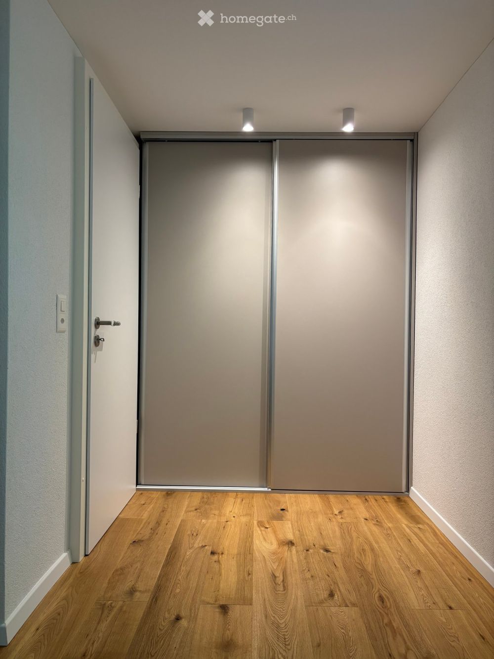 Moderne 2.5-Zimmer-Wohnung im Erstbezug mit eigenem Garten/Sitzplatz - Bild 7