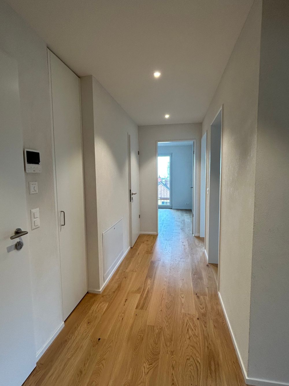 Neubau (2025): 5.5 Zimmer Maisonette - Wohnung mit grosser Terrasse und Aussicht auf Basel - Bild 12