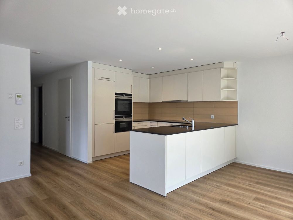 Zweitvermietung von einer neuwertigen 4.5 Zimmer-Wohnungen in Susten (2. OG) - Bild 7