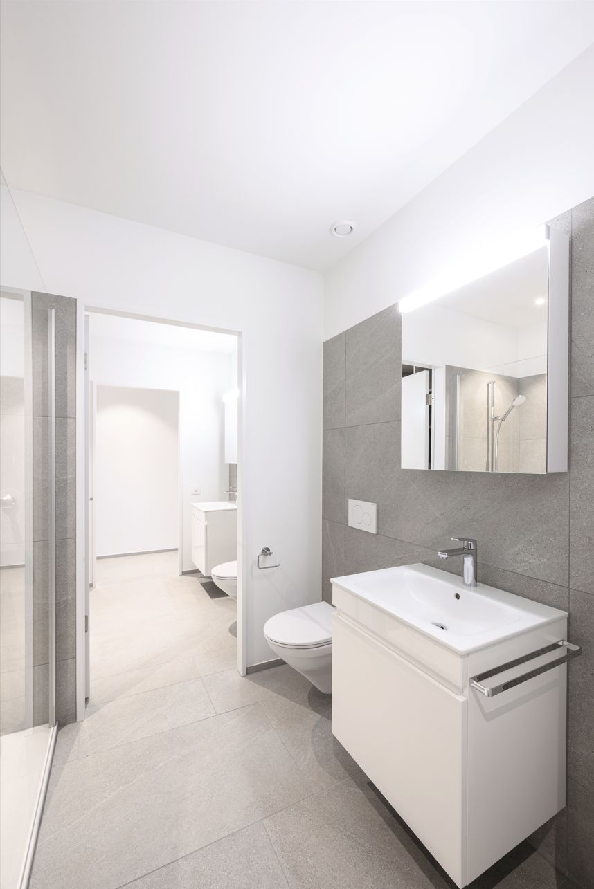 Moderne 3.5-Zimmer-Dachwohnung mit PlusEnergie-Standard in Güttingen - Bild 4