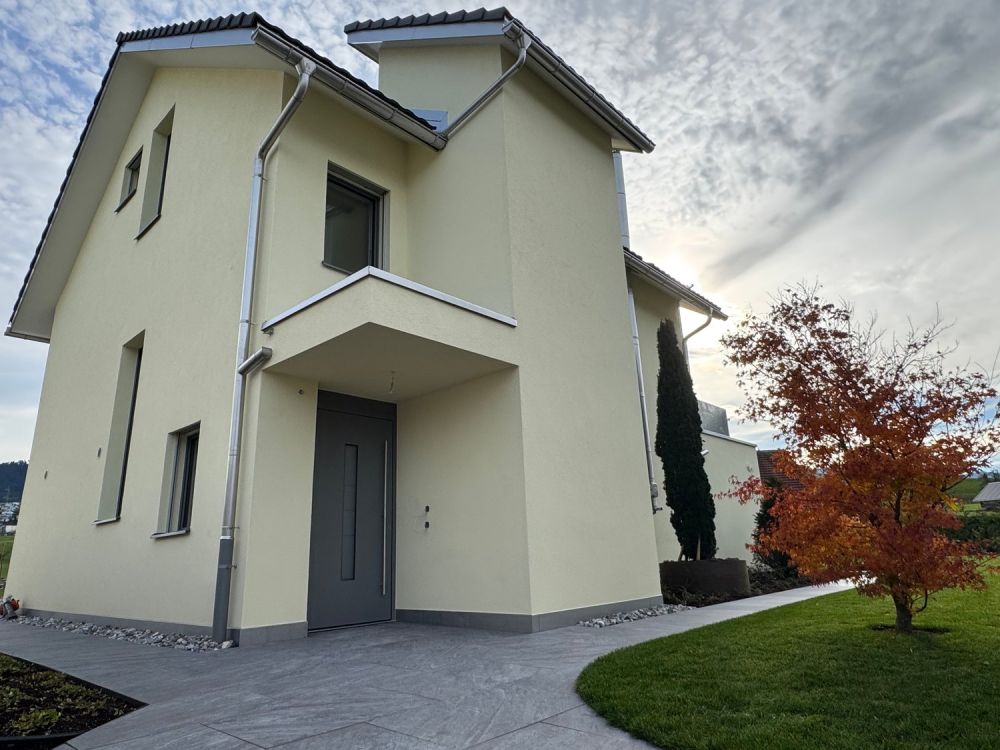 Erstvermietung: Exklusiv saniertes EFH mit Lift und Charme - Bild 5