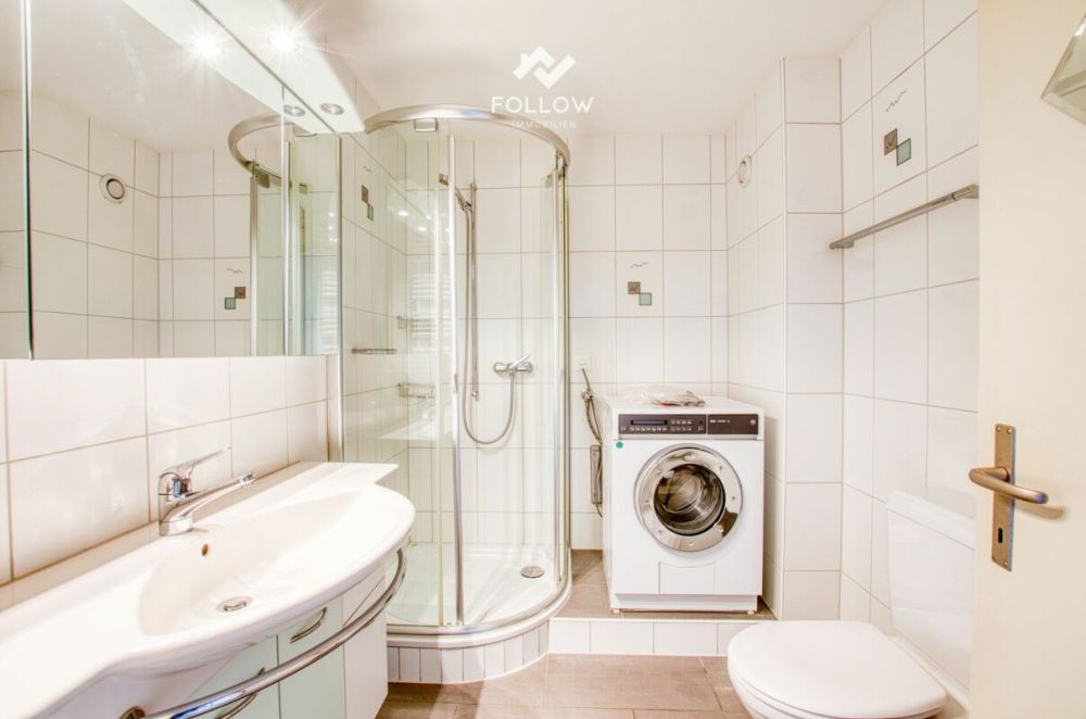 Erstbezug nach Modernisierung: 4.5-Zimmer-Wohnung mit atemberaubender Weitsicht - Bild 8