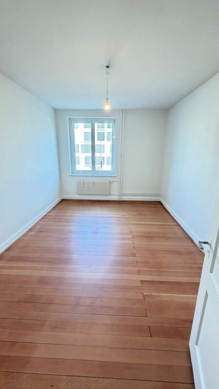 Einfache 3.5-Zimmer-Wohnung mit Balkon und Kellerabteil - Bild 11