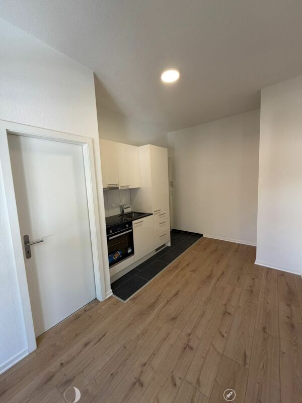 Erstbezug -  frisch sanierte 1.5 Zimmer-Wohnung jetzt zu vermieten! - Bild 2